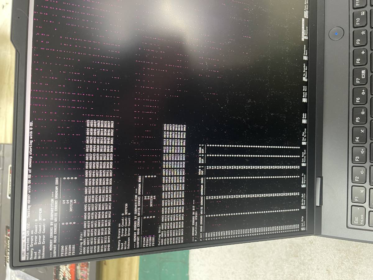 Y9000